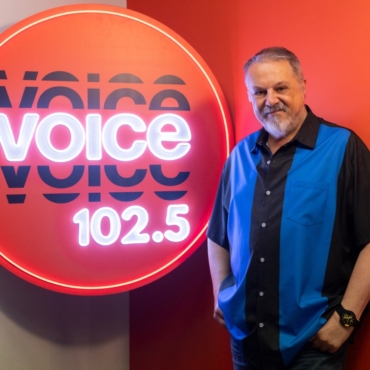 Γιάννης Νένες