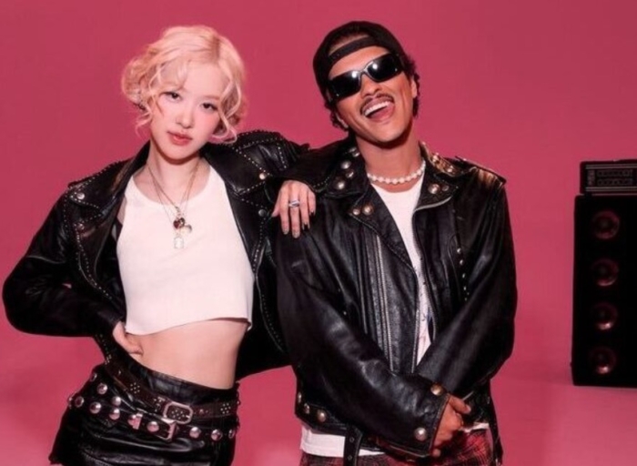 Rosé και Bruno Mars. επιστρέφουν στο Νο. 1 του Billboard με το "APT"