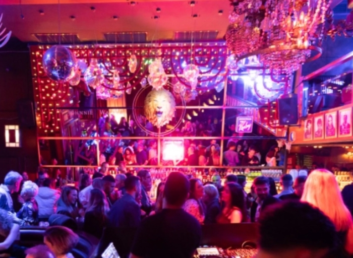 Woman's Day Party από την Athens Voice και τον Voice102.5