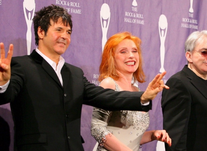Sex Pistols: Αφιέρωσαν συναυλία στον ντράμερ των Blondie, Clem Burke