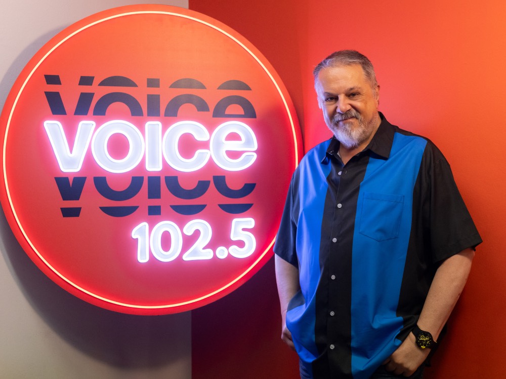 Γιάννης Νένες