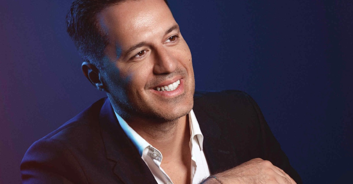 ΑΔΑΜ ΤΣΑΡΟΥΧΗΣ