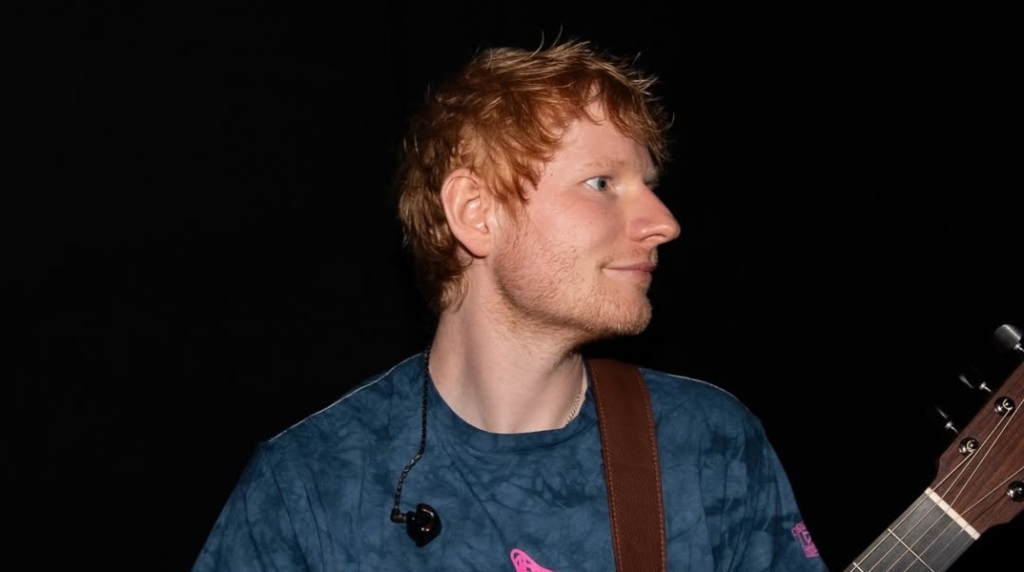 Ο Ed Sheeran ανακηρύχθηκε βασιλιάς του ραδιοφωνικού airplay στη Βρετανία για 8η χρονιά